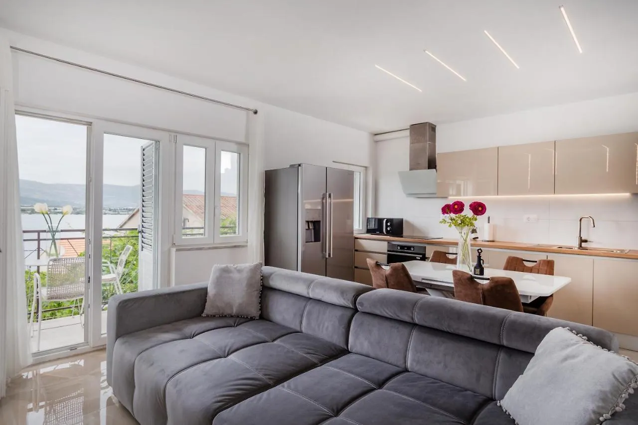 Luxury Suite Mila On Ciovo Trogir 0*,  Chorvatsko